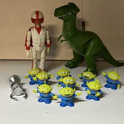Disney Pixar Toy Story 4  Duke Caboom Stunt Man Racer Action Figure & Helmet 5" REX Dinosaur Aliens 