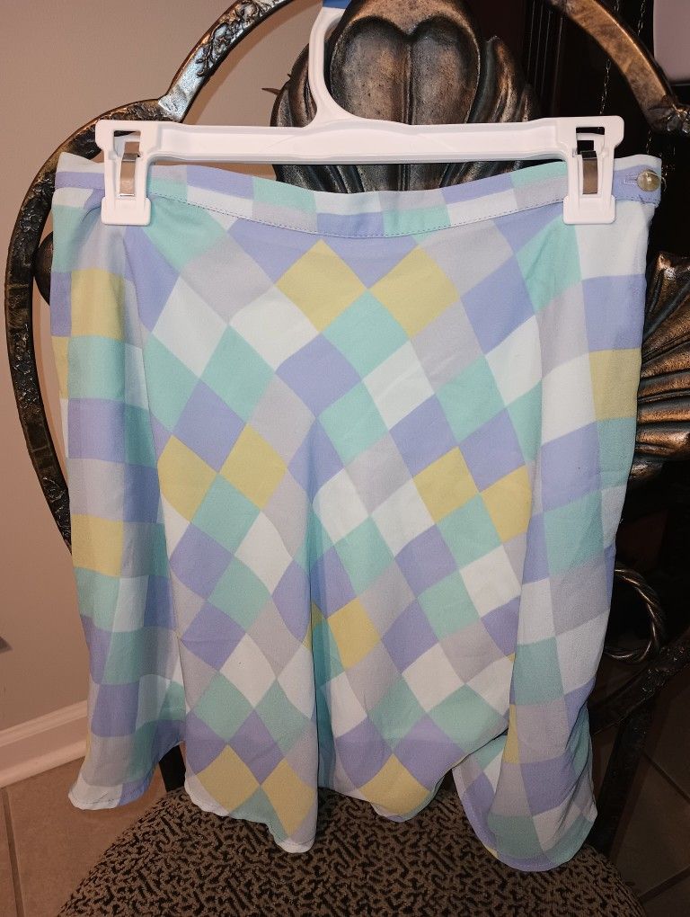 Ladies Skirt