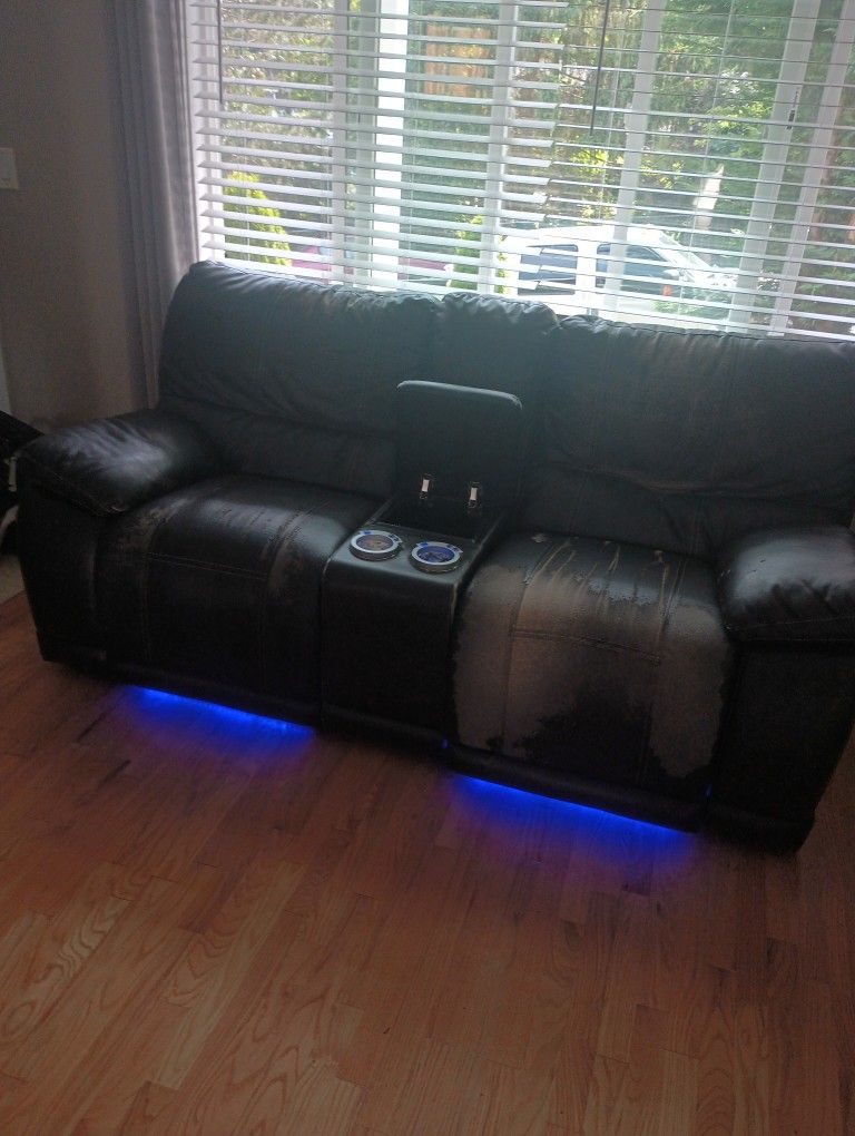 Free Reclining Couch