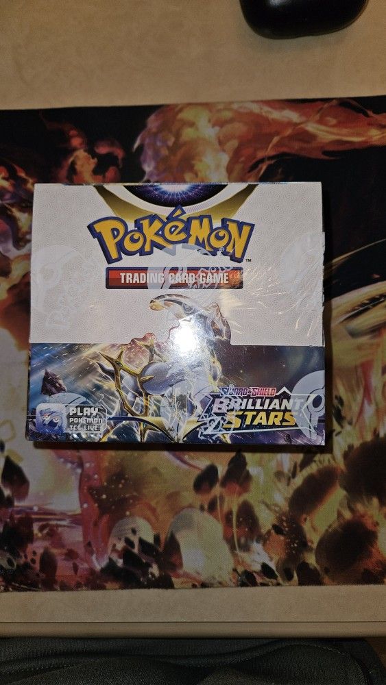 Brilliant Stars Booster Box
