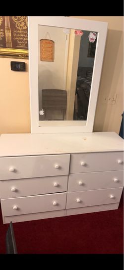 Dresser