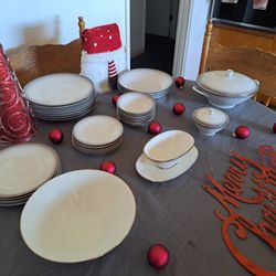 30 Piece Rosenthal Germany Dishes