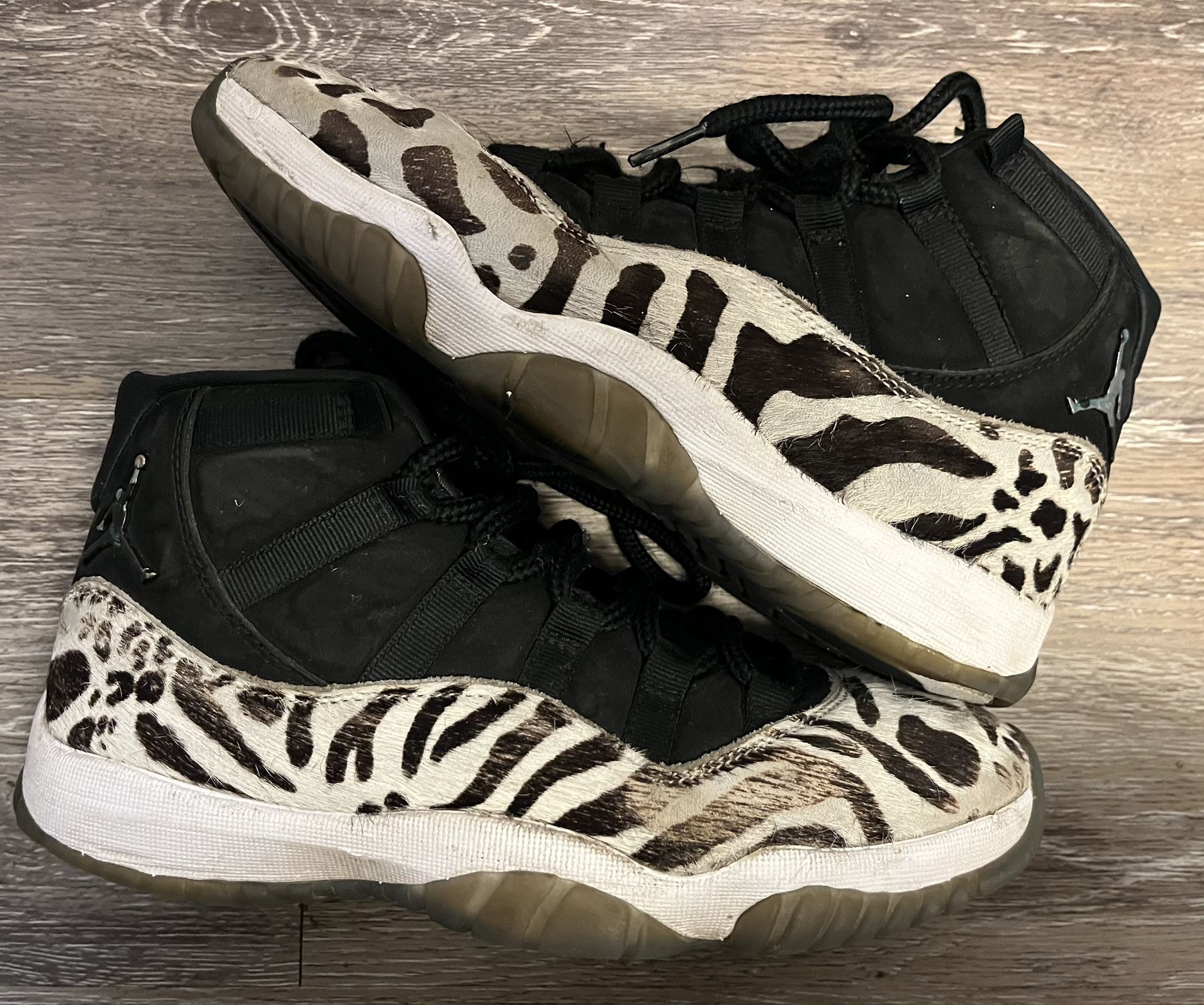 Air Jordan 11 "Animal Instinct" sneakers