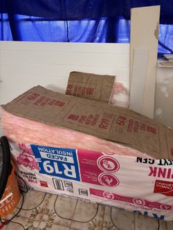 R-19 Faced Fiberglass Insulation Batt (6)