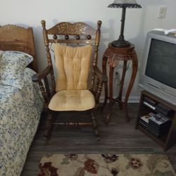 Old Rocker Chair With Stan And Lamp