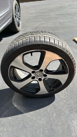 VW GTI tire and wheel