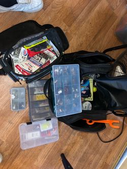 Bulk lot of fishing tackle and gear!!