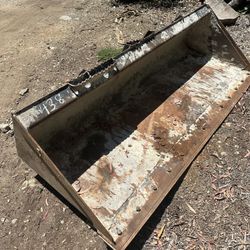 Caterpillar 78inch Bucket 