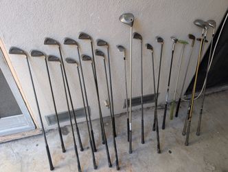 Vintage Callaway Golf Clubs & Extras ((26 Golf Clubs Total)) Sold As A BUNDLE