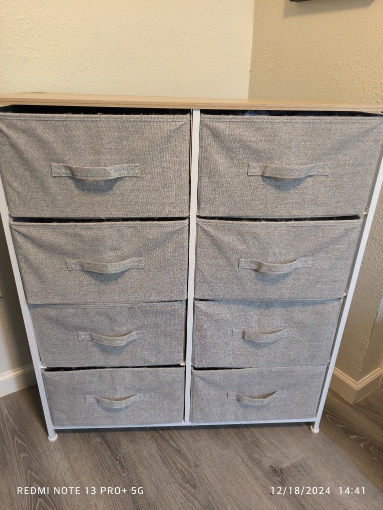 Dresser