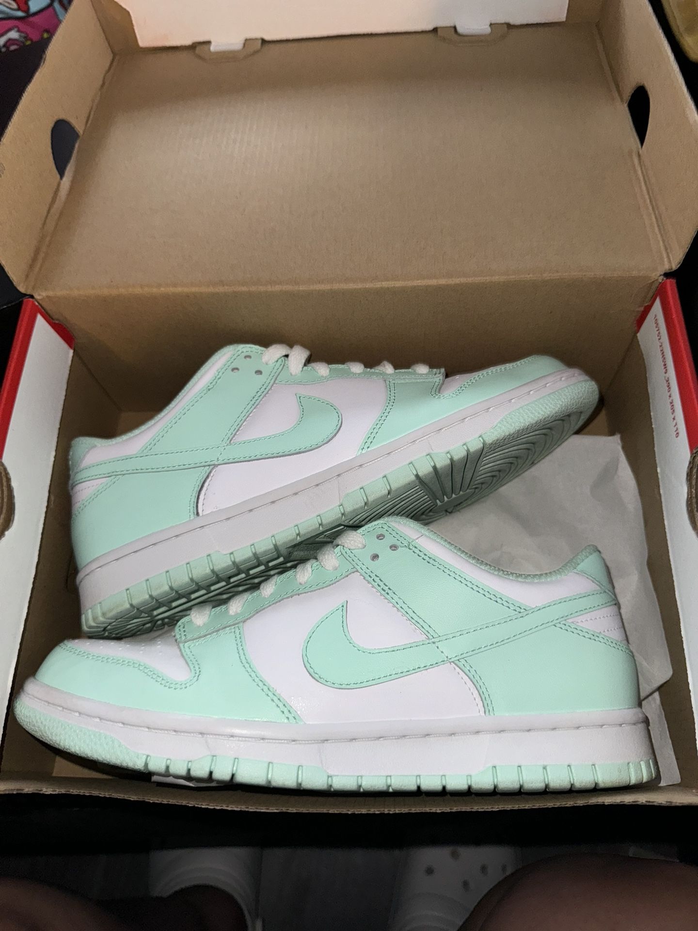 Mint & White Dunks . Size 8 Women
