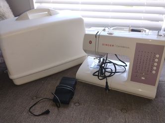 Singer Confidence + Carrying Case