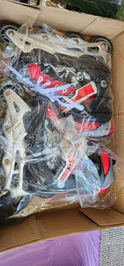 Mongoose rollerblades NEW
