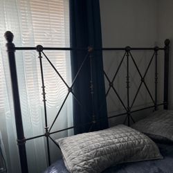 Queen. Cama Completa 