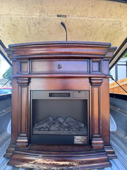 Electric Fireplace Working