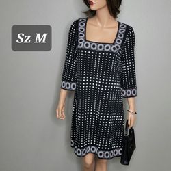 Size Medium Business Casual Dress 