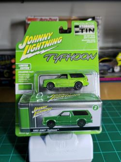 Johnny Lightning GMC Typhoon Green