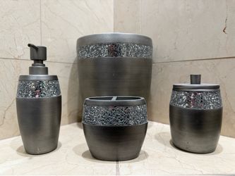 Gray Bathroom Set
