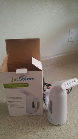 Jetstream clothes steamer