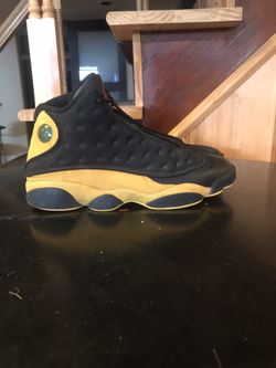 Jordan 13s size 10