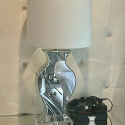Set Of 2 Mirrored Table Guitar Shaped Lamps