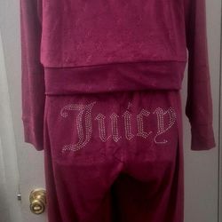 🩷BEAUTIFUL BRAND NEW BURGUNDY AUTHENTIC VELVET JUICY COUTURE ( SILVER BLING) SET🩷  🔥 $20!*THIS WEEK ONLY 🎀