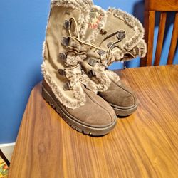 New Sketchers Snow Boots Womens 7.5