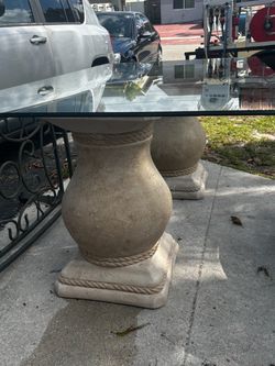 Glass Dining Table 78”Lx44”Wx30”H