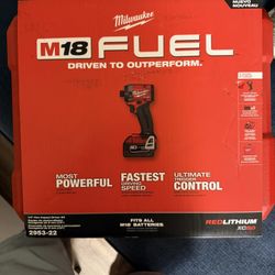 Brand new Unopened 1/4” Hex Impact Driver Kit With 2x 5.0 Batteries 