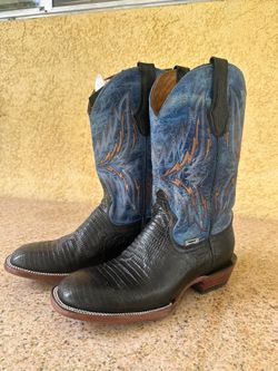 Cowboy boots / Botas vaqueras