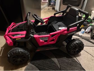 Power wheel with remote