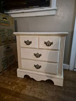 Small dresser/nightstand