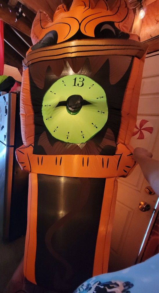 Haunted Mansion Halloween Clock Inflatable