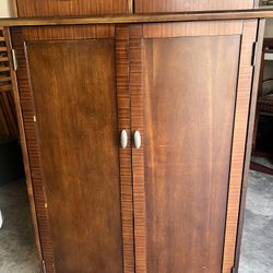 Armoire