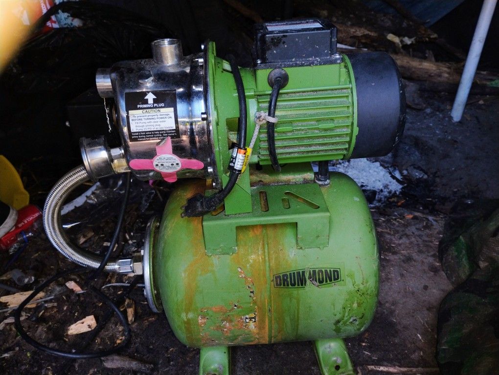 Drummond Shallow Well Pump W/ Tank