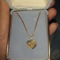 More 14 K Gold Scrap Stuff Some Wearable