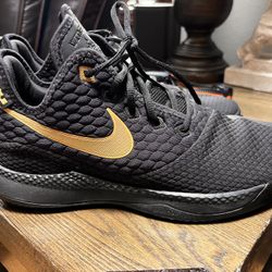 LeBron Nikes Witness 3 Black And Gold Size 11