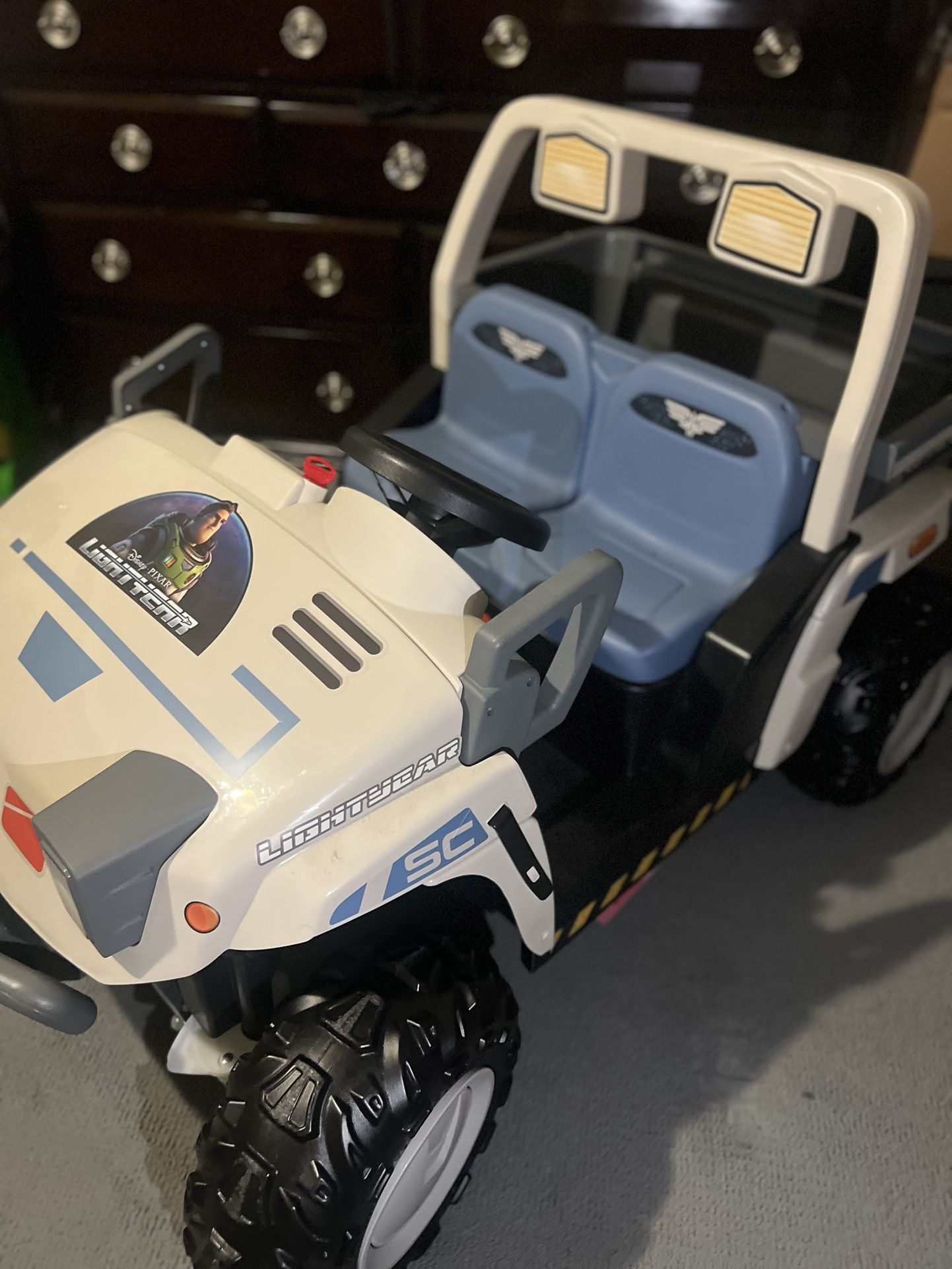 POWER WHEELS TRUCK LIGHT YEAR