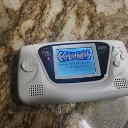Sega Game Gear Video Game Console Creme