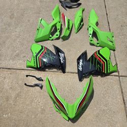 2018-23 Kawasaki 400 Body Parts