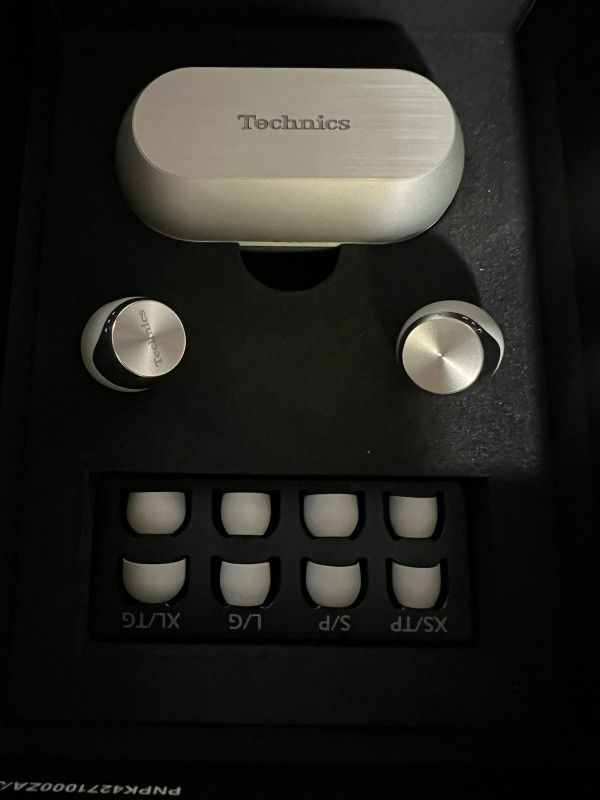 Technics Az70 Professional Hi Fidelity Bluetooth Earbuds