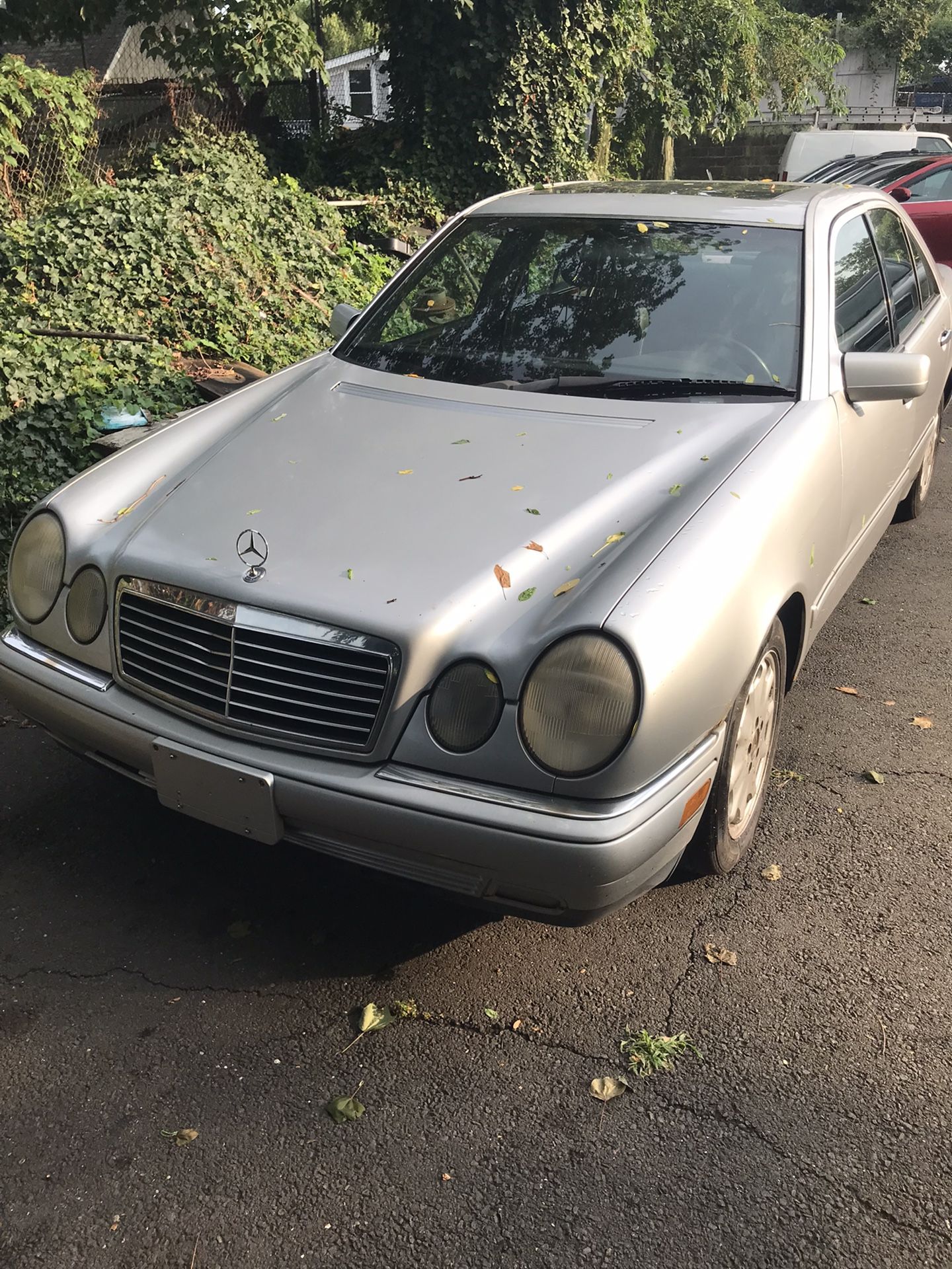 1998 Mercedes-Benz E-Class