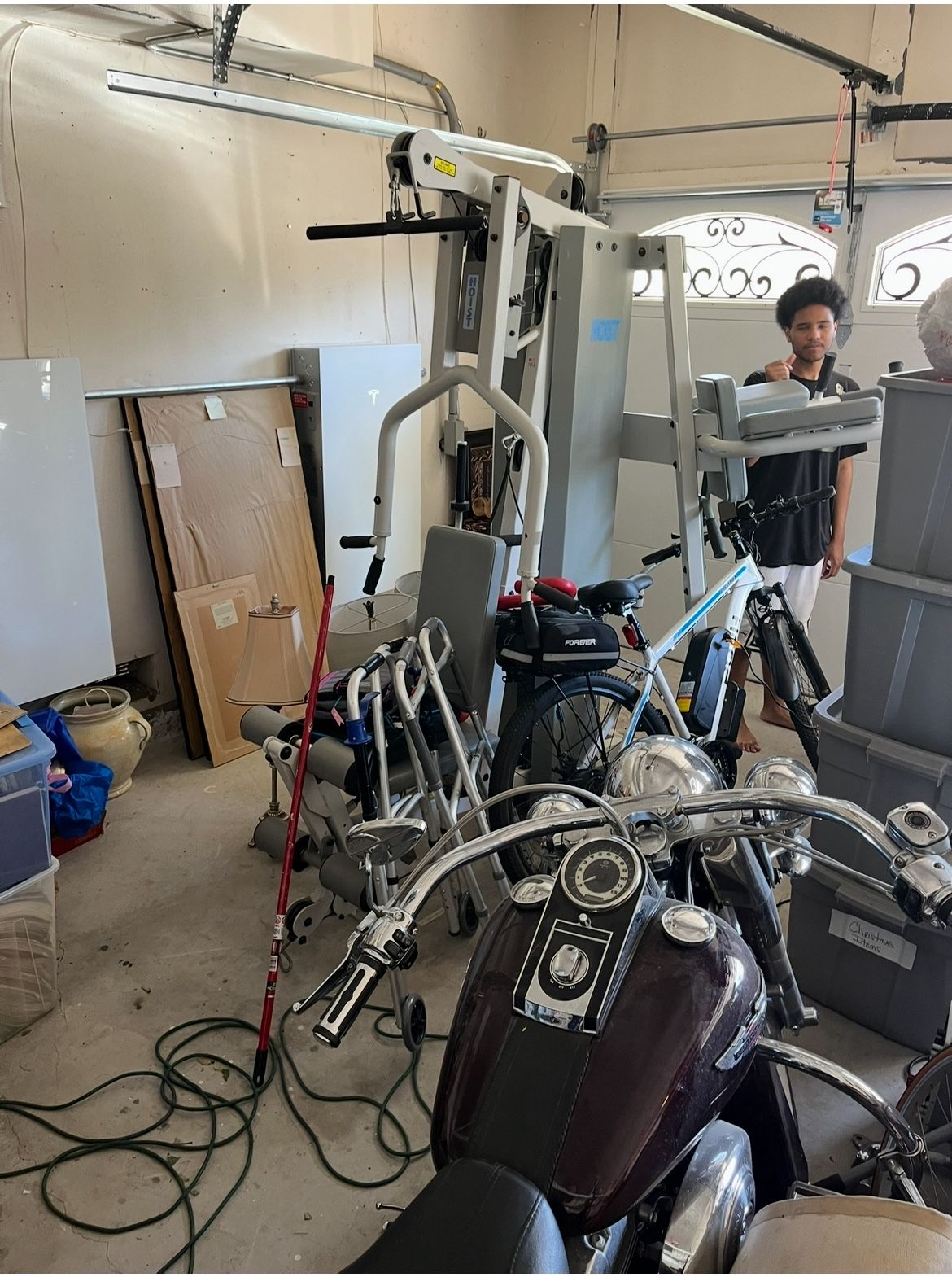 Hoist Weight lifting machine