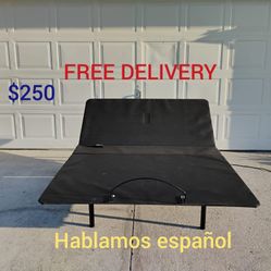 Like New Adjustable Queen Size Base 🚛 FREE DELIVERY 🚛