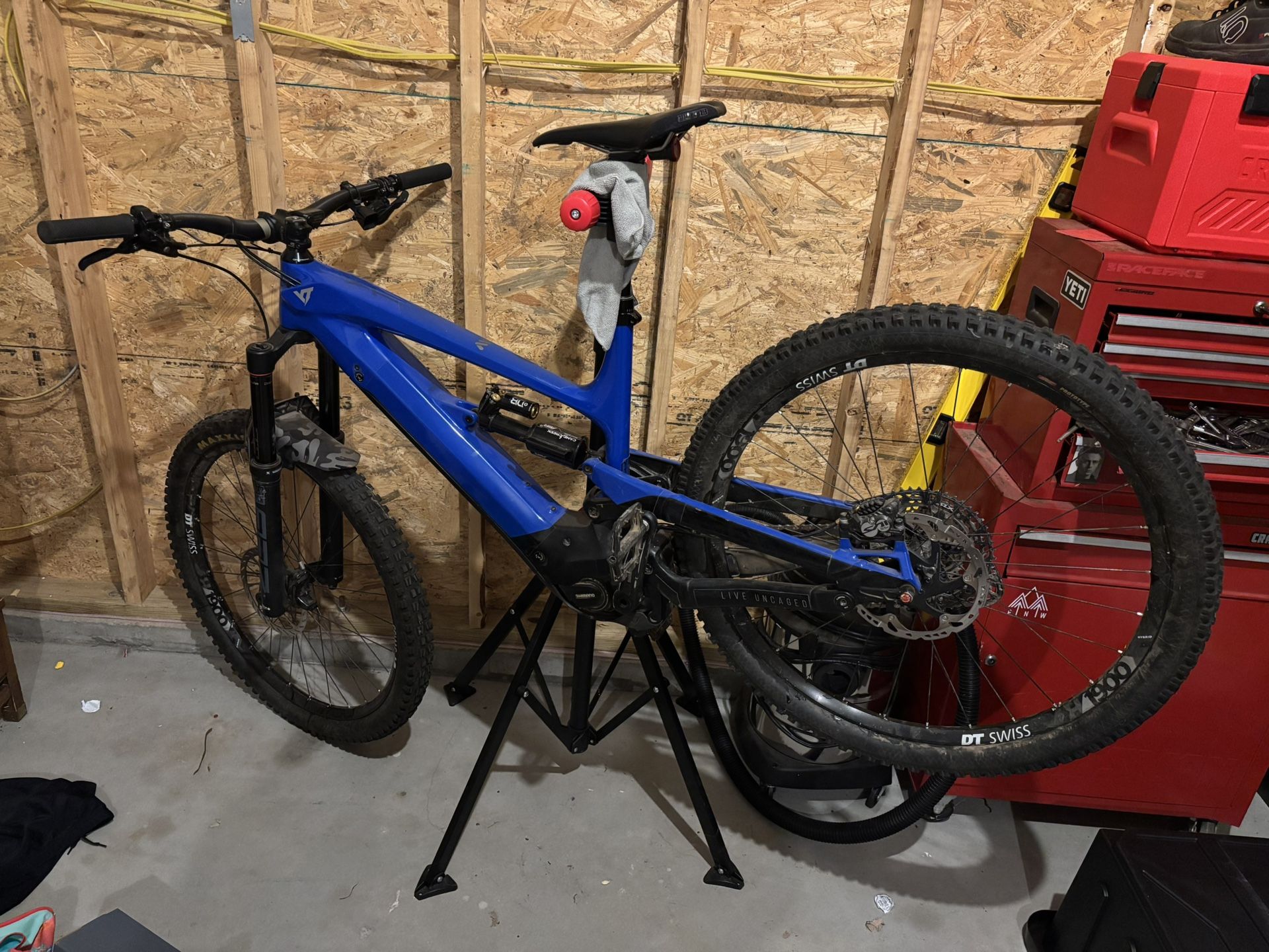 2020 YT Decoy EMTB 29er xL Frame