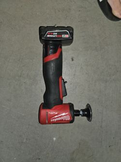 Dye grinder