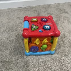 Vtech Busy, Learners Activity Cube