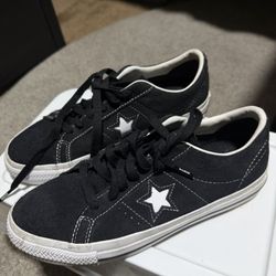 Converse One Star Pros