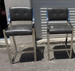 Pair of Chrome Bar Stools with Gray Leather