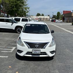 2015 Nissan Versa S Plus Gas Save 